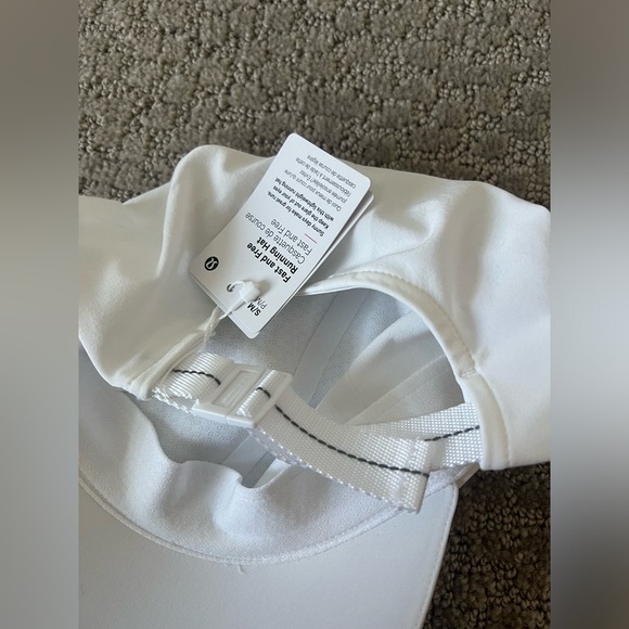 NWT Lululemon Fast & Free Running Hat S/M - Picture 5 of 5